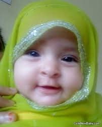 472 Nama Bayi Perempuan Islami Gabungan 2 Kata
